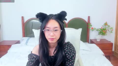 Snapshot of harriethelen chatting on 03-04-26, 06:52 helen online show from 03-04-26, 06:52