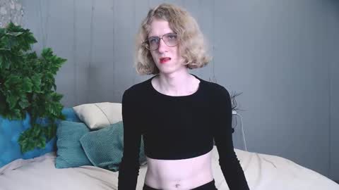 Snapshot of harrybrain chatting on 11-06-25, 07:31 harrybrain online show from 11-06-25, 07:31