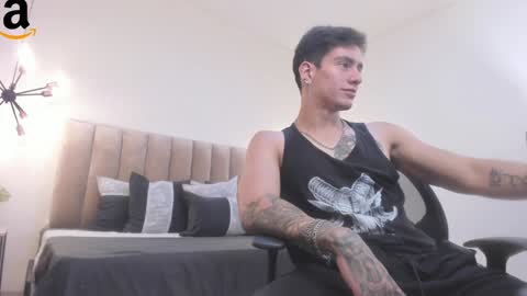 Snapshot of harryy_joness chatting on 12-10-24, 05:55 Harry Jones online show from 12-10-24, 05:55