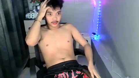 Michael18 online show from 03-09-25, 02:39