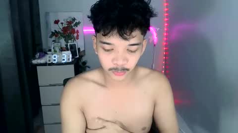 Michael18 online show from 03-09-25, 08:31