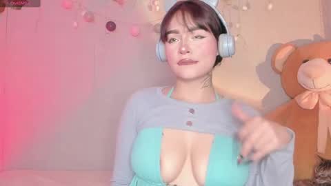 Snapshot of harumi_hentai chatting on 02-20-25, 09:31 harumi online show from 02-20-25, 09:31