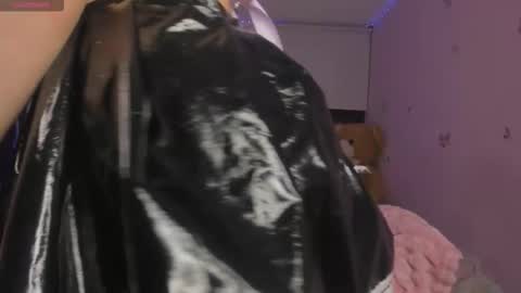 Snapshot of harumi_hentai chatting on 09-25-25, 06:06 harumi online show from 09-25-25, 06:06