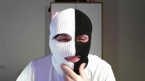 Two-Face online show from 04-04-26, 09:12