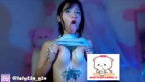 Snapshot of harypeath_ chatting on 11-26-25, 12:55 Im Emily and I could be the love of your life online show from 11-26-25, 12:55