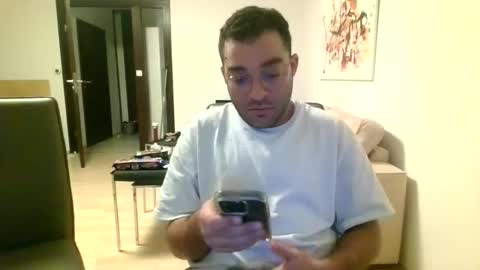 Snapshot of hash420 chatting on 12-10-24, 04:17 hash420 online show from 12-10-24, 04:17