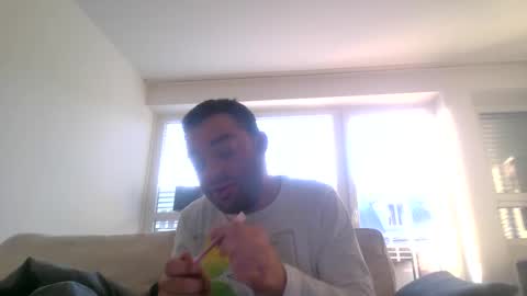 Snapshot of hash420 chatting on 01-21-25, 03:10 hash420 online show from 01-21-25, 03:10