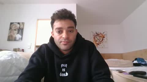 Snapshot of hash420 chatting on 09-23-25, 12:52 hash420 online show from 09-23-25, 12:52