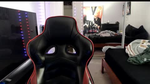 Snapshot of hashg0d chatting on 12-15-25, 02:54 hashg0d online show from 12-15-25, 02:54