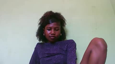 Snapshot of hasleyinah chatting on 02-21-26, 08:04 hasleyinah online show from 02-21-26, 08:04