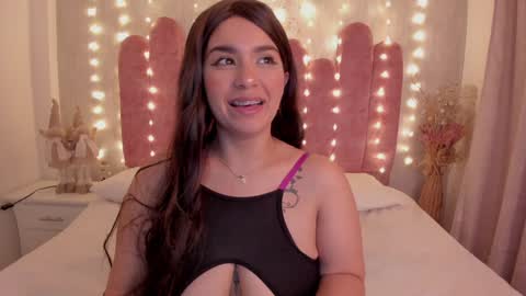 Snapshot of hasret_sesim chatting on 12-05-24, 03:59 hasret_sesim online show from 12-05-24, 03:59