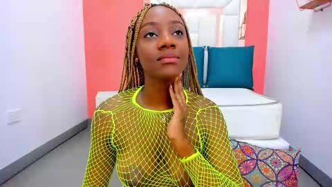 Snapshot of hassly_hot69 chatting on 02-13-25, 11:28 Nicky bac online show from 02-13-25, 11:28