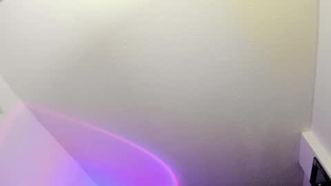 Nicole online show from 11-12-25, 04:24