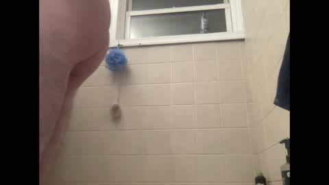 Snapshot of havingfun103 chatting on 11-16-25, 05:57 havingfun103 online show from 11-16-25, 05:57