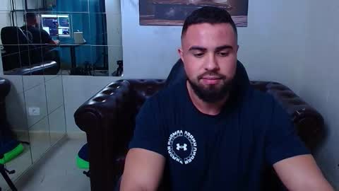 HayesWood online show from 12-22-25, 05:48