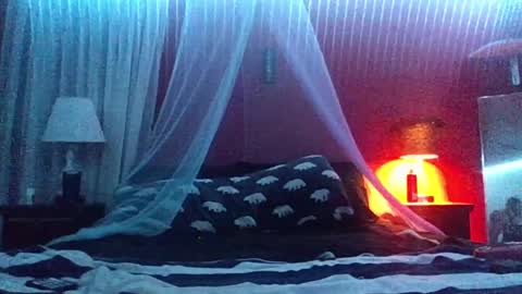 Snapshot of hazel_lust chatting on 01-19-25, 04:01 Hazel Lust online show from 01-19-25, 04:01