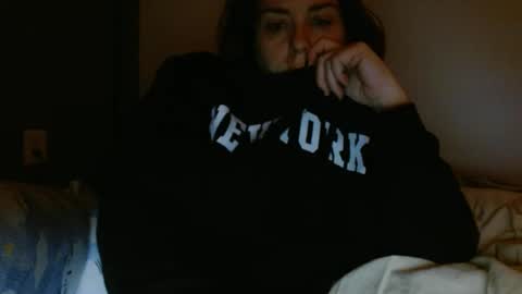 Hazel online show from 10-11-25, 01:49