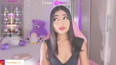 Snapshot of hazelbabee_ chatting on 09-13-25, 07:08 Lynn online show from 09-13-25, 07:08