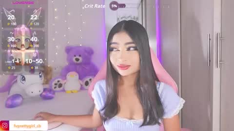 Snapshot of hazelbabee_ chatting on 09-16-25, 07:20 Lynn online show from 09-16-25, 07:20