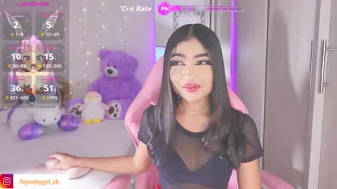 Snapshot of hazelbabee_ chatting on 09-22-25, 08:05 Lynn online show from 09-22-25, 08:05