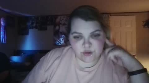 Snapshot of hazeleyez97 chatting on 09-14-25, 06:51 Hazeleyez97 online show from 09-14-25, 06:51