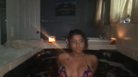 hazell77 online show from 11-08-25, 06:07