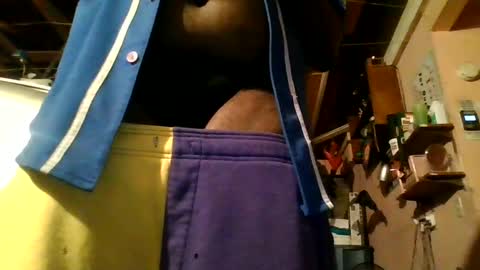 hbdj2164 online show from 10-13-25, 10:48