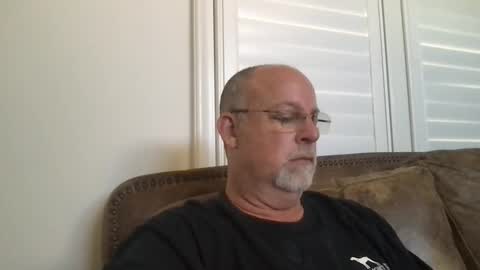 Hdeuce22 online show from 10-15-25, 04:40