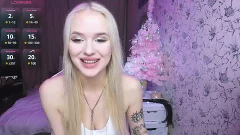 Snapshot of healing__girl chatting on 01-02-25, 10:05 Valeria online show from 01-02-25, 10:05