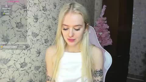 Snapshot of healing__girl chatting on 01-05-25, 08:43 Valeria online show from 01-05-25, 08:43