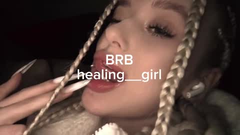 Snapshot of healing__girl chatting on 01-22-25, 11:23 Valeria online show from 01-22-25, 11:23