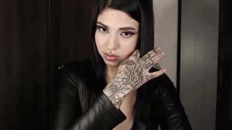 HEATHER DEMONZX   Please help me to reach 100 thumbs up online show from 02-15-26, 07:51