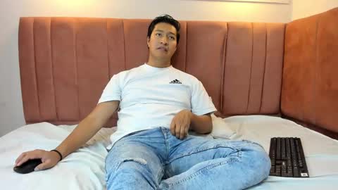 heatmaster_vc online show from 09-24-25, 01:58