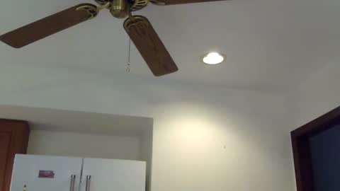 heatwavee online show from 04-06-26, 12:28