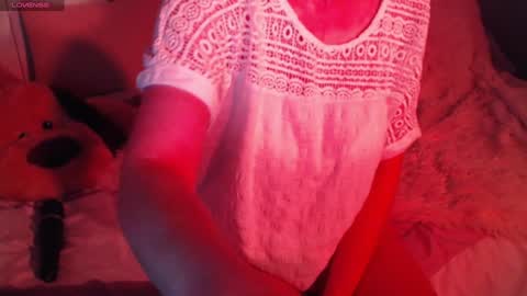 Snapshot of heavenlykiss chatting on 12-09-24, 03:44 Chani online show from 12-09-24, 03:44