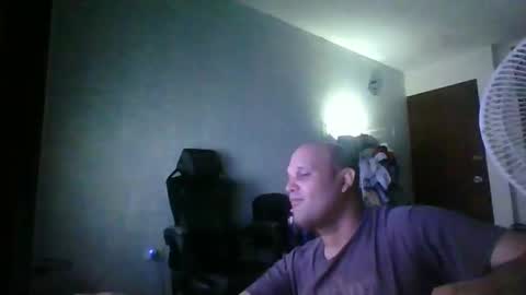 Heavy Rebell online show from 11-26-25, 05:08