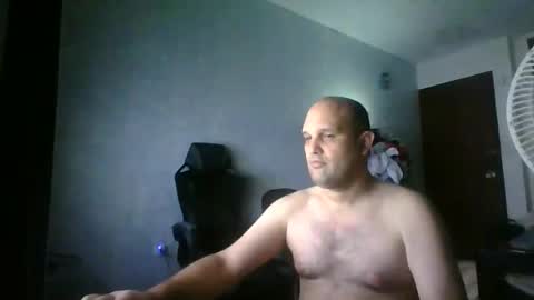 Heavy Rebell online show from 11-27-25, 05:42