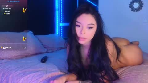 Snapshot of hecate_gh chatting on 01-28-25, 12:15 Hecate online show from 01-28-25, 12:15