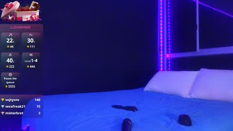 Snapshot of hecate_gh chatting on 02-16-25, 01:14 Hecate online show from 02-16-25, 01:14
