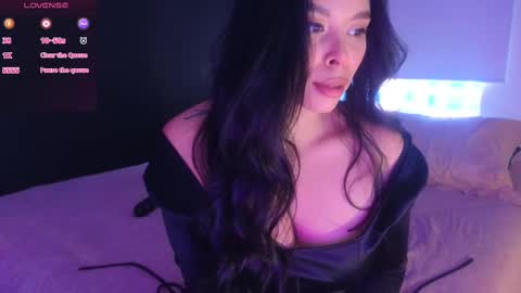 Snapshot of hecate_gh chatting on 03-05-25, 09:04 Hecate online show from 03-05-25, 09:04