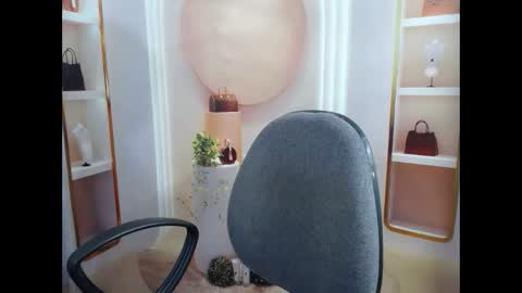 love bug online show from 01-14-26, 03:23