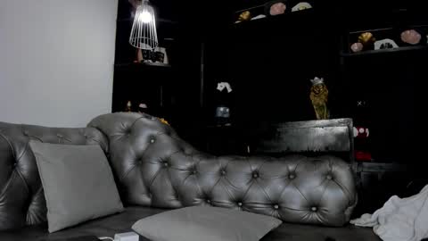 heellboy_ online show from 11-23-25, 02:22