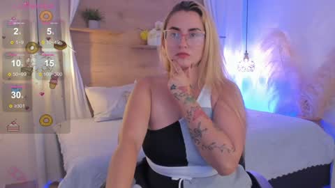 ANTARA REY online show from 02-03-25, 07:21