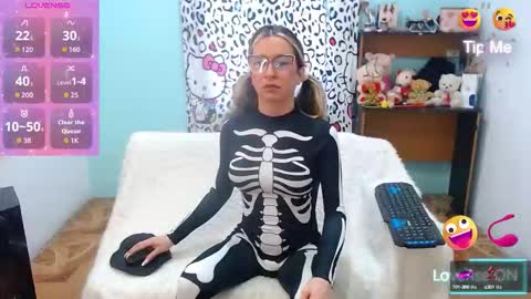 HEIDY   online show from 10-26-25, 11:16