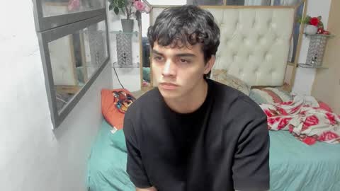 heiker_ online show from 10-26-25, 02:17