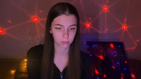 Snapshot of heileymeow chatting on 12-05-24, 06:44 Heiley online show from 12-05-24, 06:44