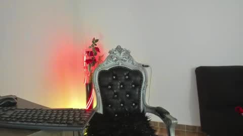 Hela   Independent model online show from 02-01-25, 01:44