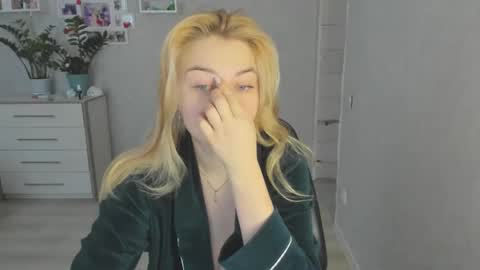 Helen sven online show from 01-06-26, 06:50