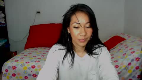Snapshot of helen_lya chatting on 12-20-24, 08:55 Helen online show from 12-20-24, 08:55