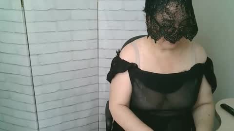 Helen online show from 02-13-26, 07:15